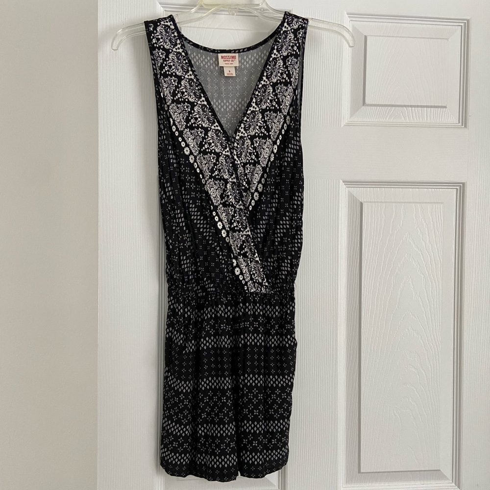 Mossimo sleeveless boho romper